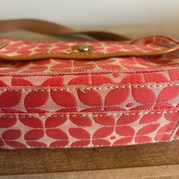 Fossil Signature Canvas Crossbody‎ Coral Bag Boho Classic Geometric Leather Trim - Picture 3 of 16